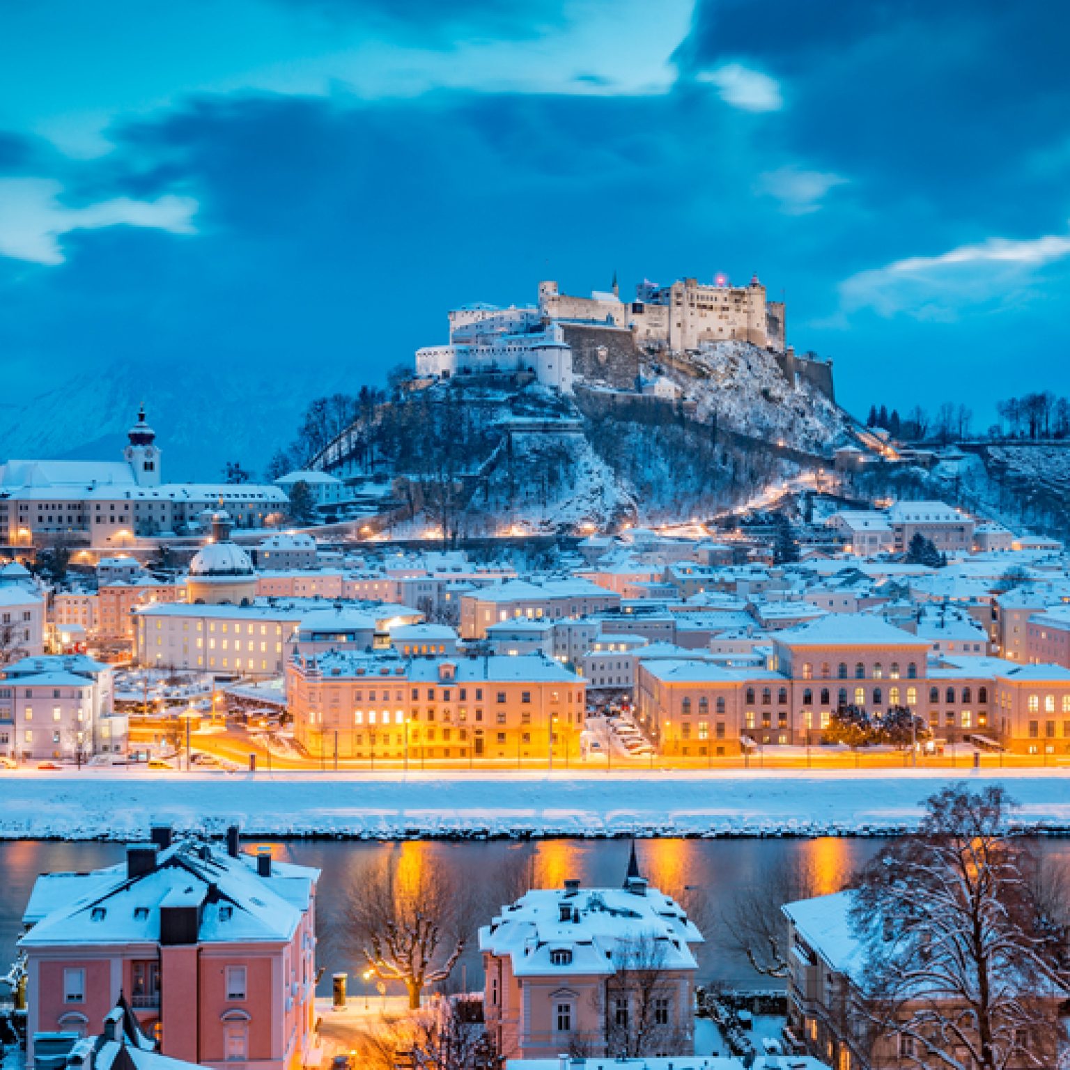 Christmas Time on the Danube River | lifeatmyownpace